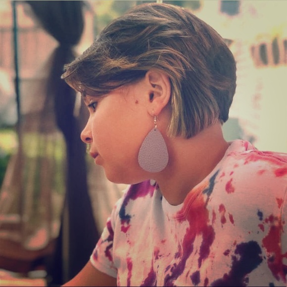 Teardrop Earrings - Picture 1 of 2